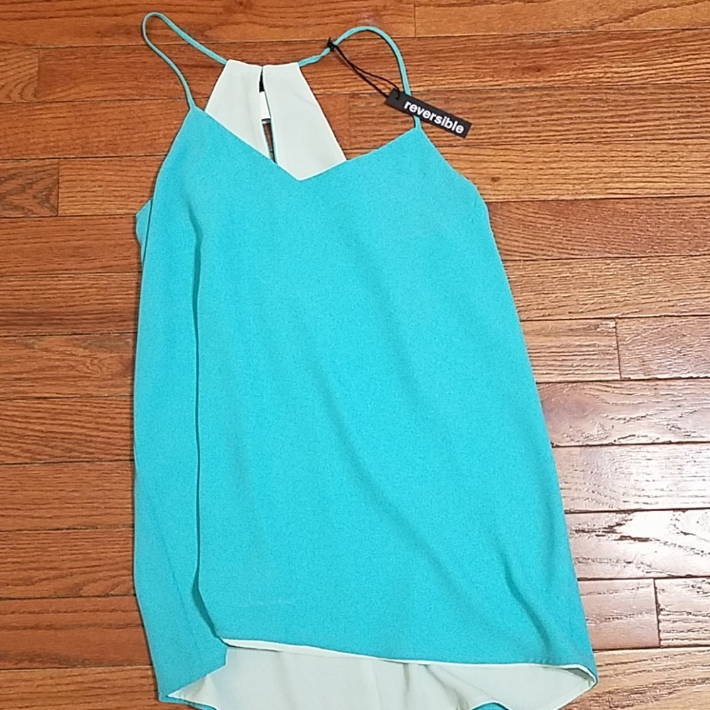 Express reversible tank top